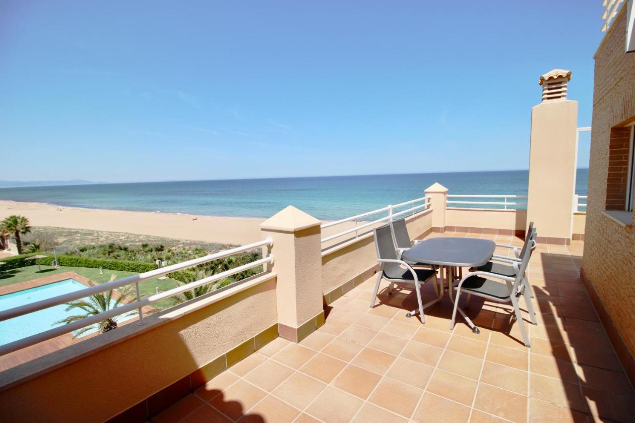 Atico Frontal Al Mar Con Piscina Privada By Homeprive Denia Exterior photo